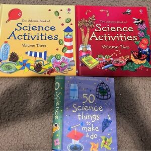 Usborne Science Activities Book Set - Red, Yellow, Blue